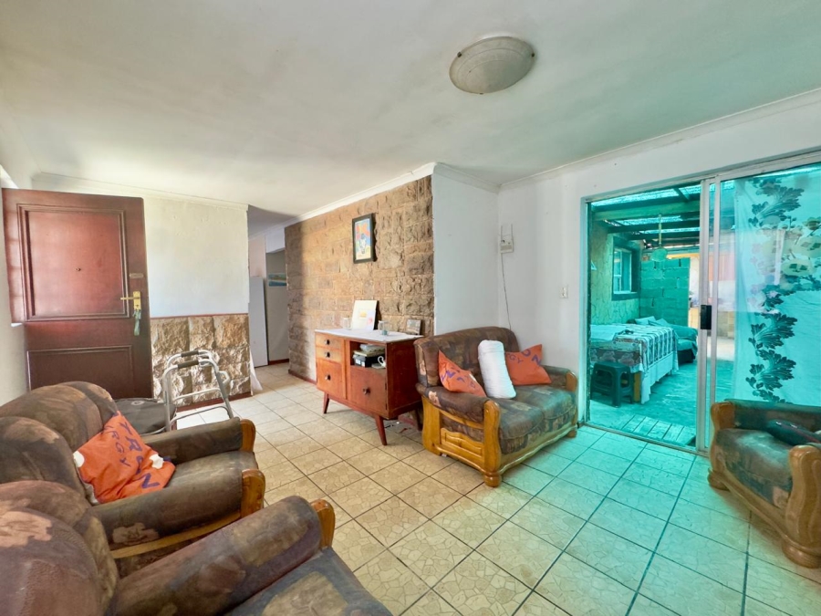 3 Bedroom Property for Sale in Electric City Western Cape